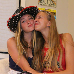 Meet your Posher, Sydney